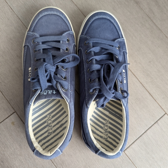 Taos blue Moc Star canvas shoes size 8 - Picture 2 of 13